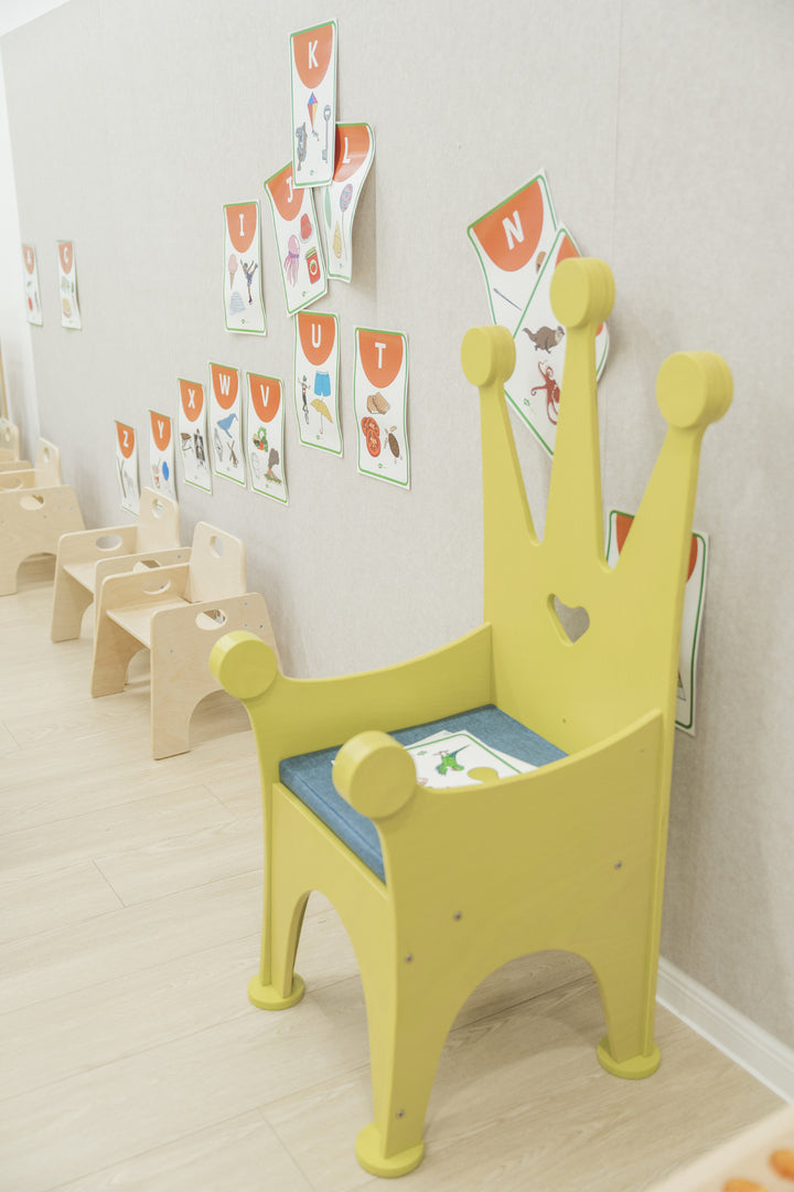 Jooyes Wooden Kids Chair Crown - Green