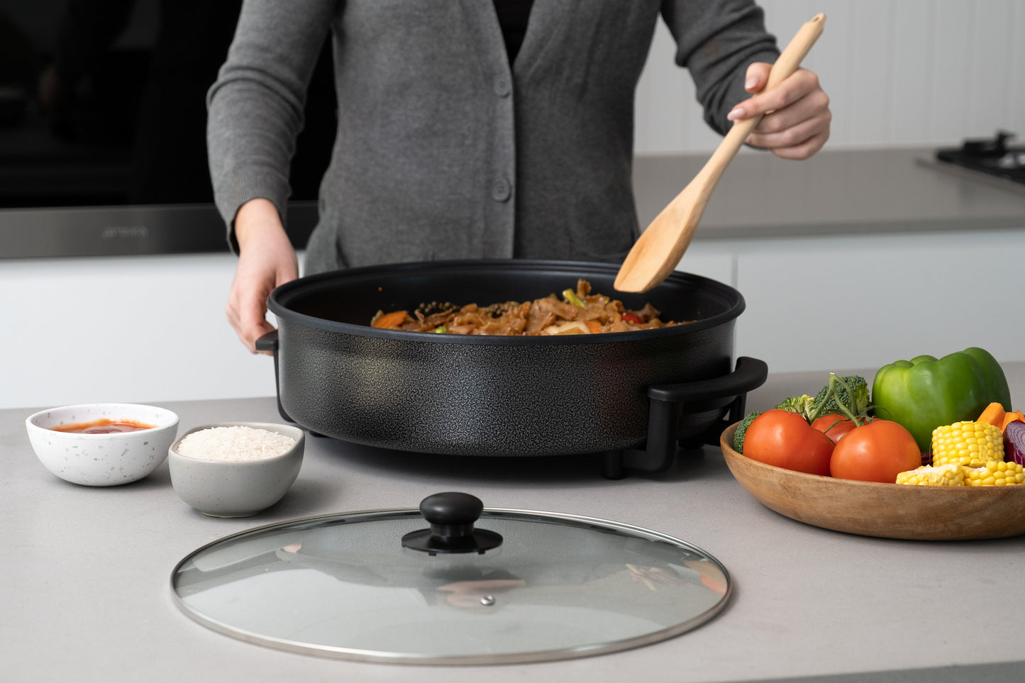 Non-Stick Electric Fry Pan 38cm Diameter, 240C Max - Dark Grey