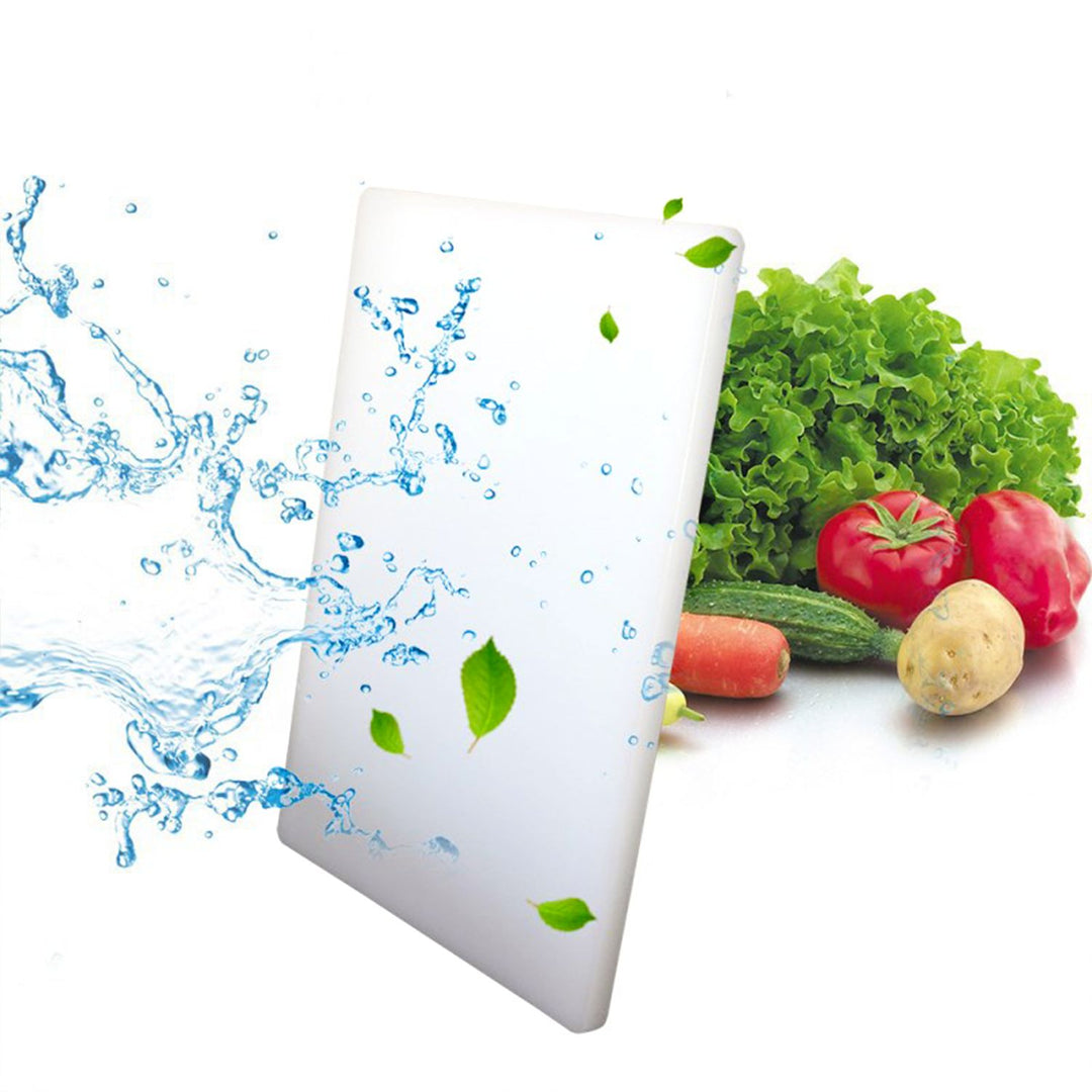 GOMINIMO White Plastic Chopping Board (450 x 610 x 13mm)