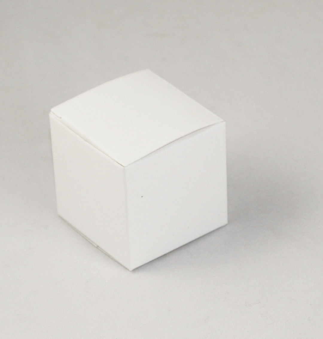 50 Pack of White 8x8x8cm Square Cube Card Gift Box - Folding Packaging Small rectangle/square Boxes for Wedding Jewelry Gift Party Favor Model Candy Chocolate Soap Box