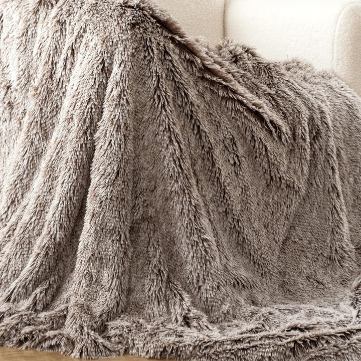 Double Sided Faux Fur Shaggy Throw Blanket - Chestnut