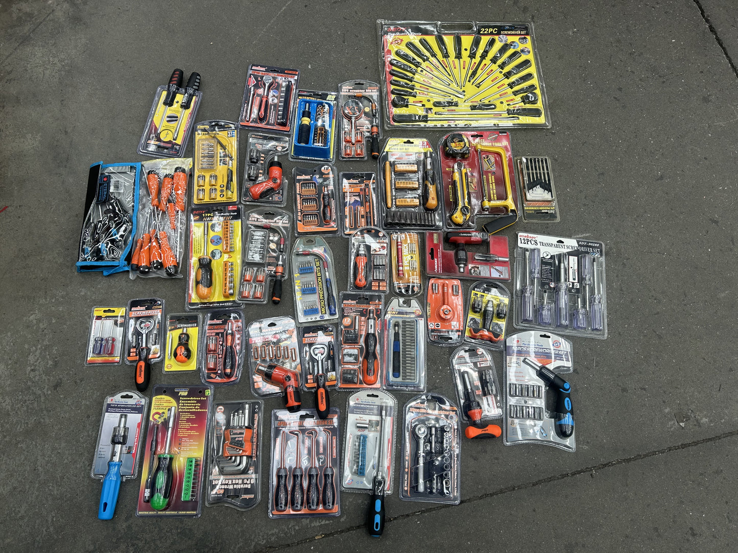 30 x sets of Random Screwdriver sets For bulk Sale