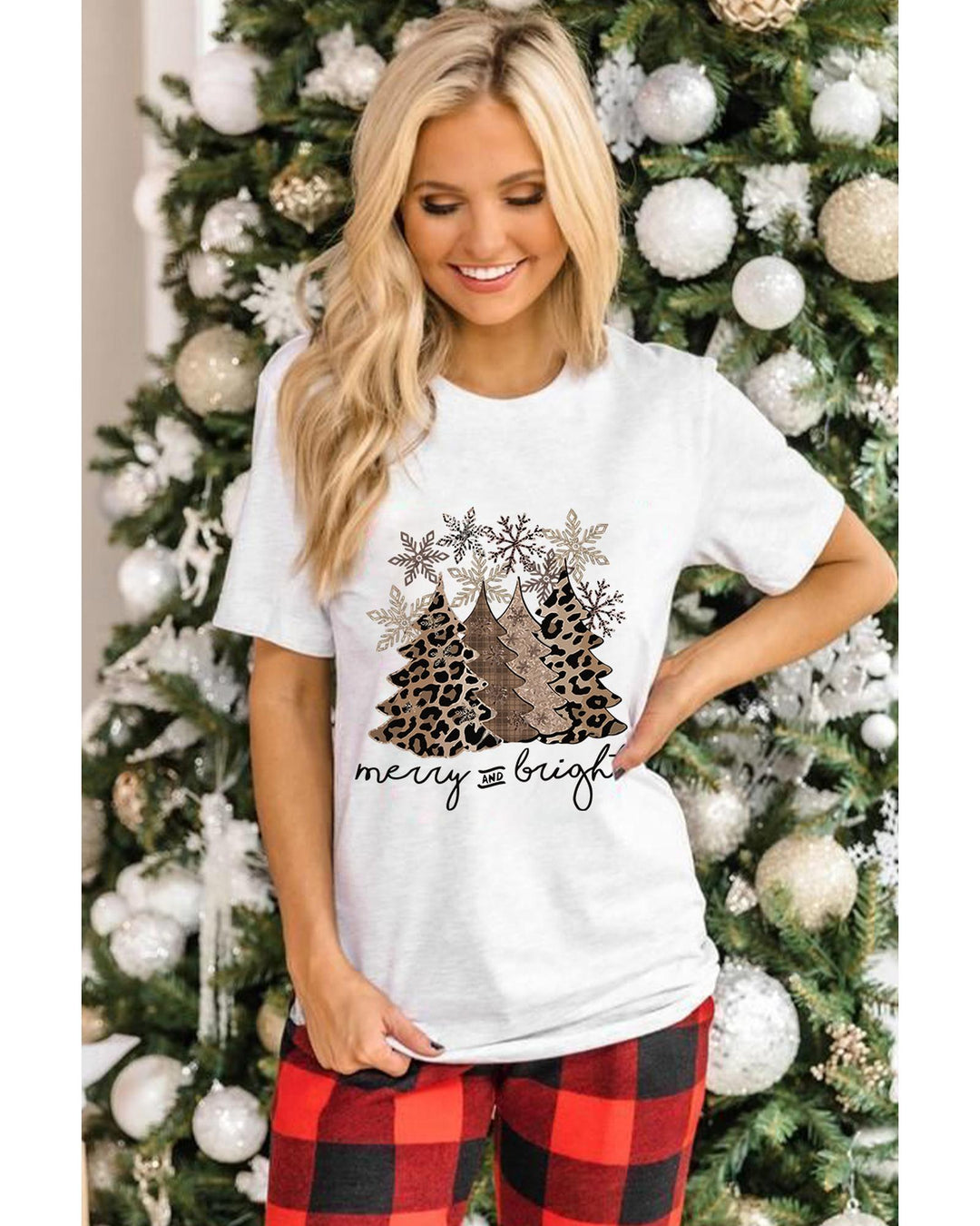 Azura Exchange Leopard Christmas Tree Graphic Print T-Shirt - M