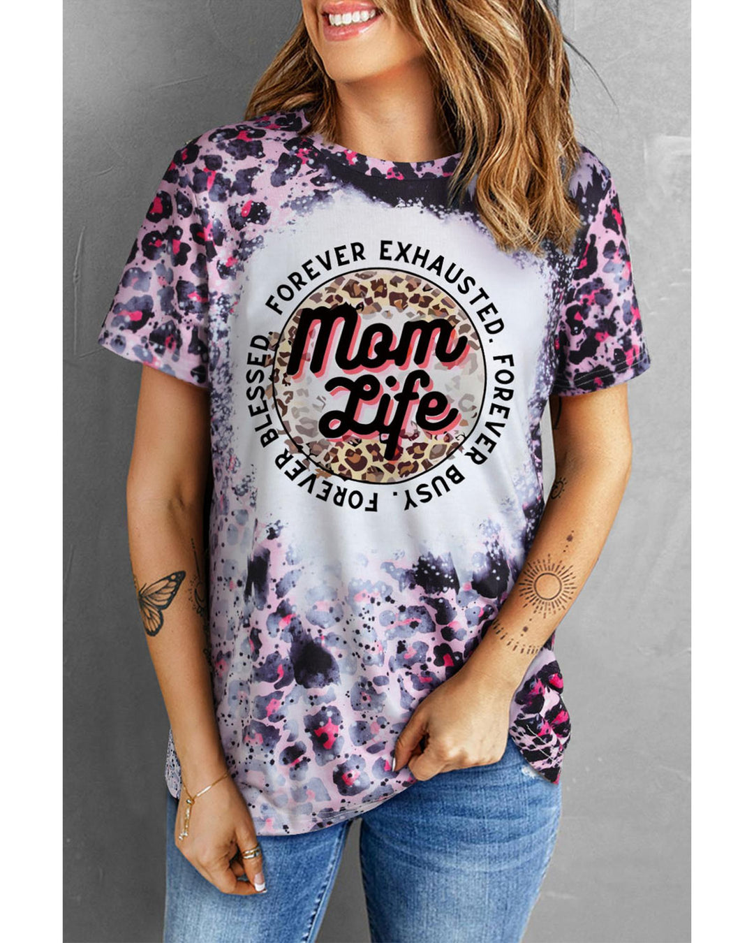 Azura Exchange Leopard Print Graphic Tee with Mom Life Slogan - L