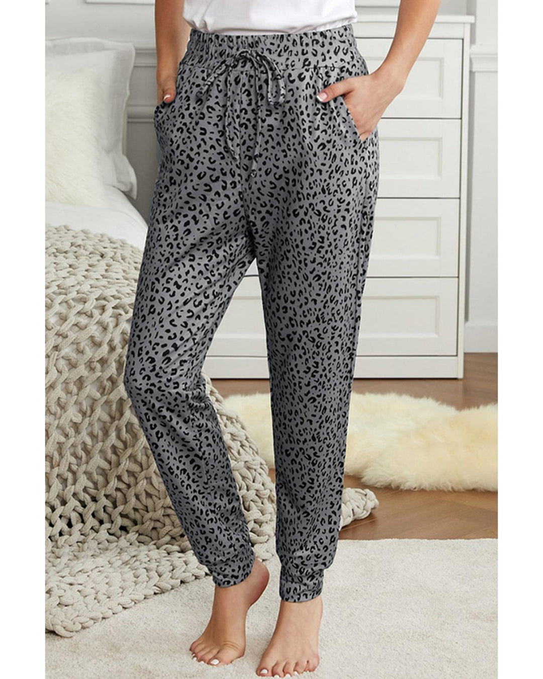 Azura Exchange Leopard Print Joggers - L