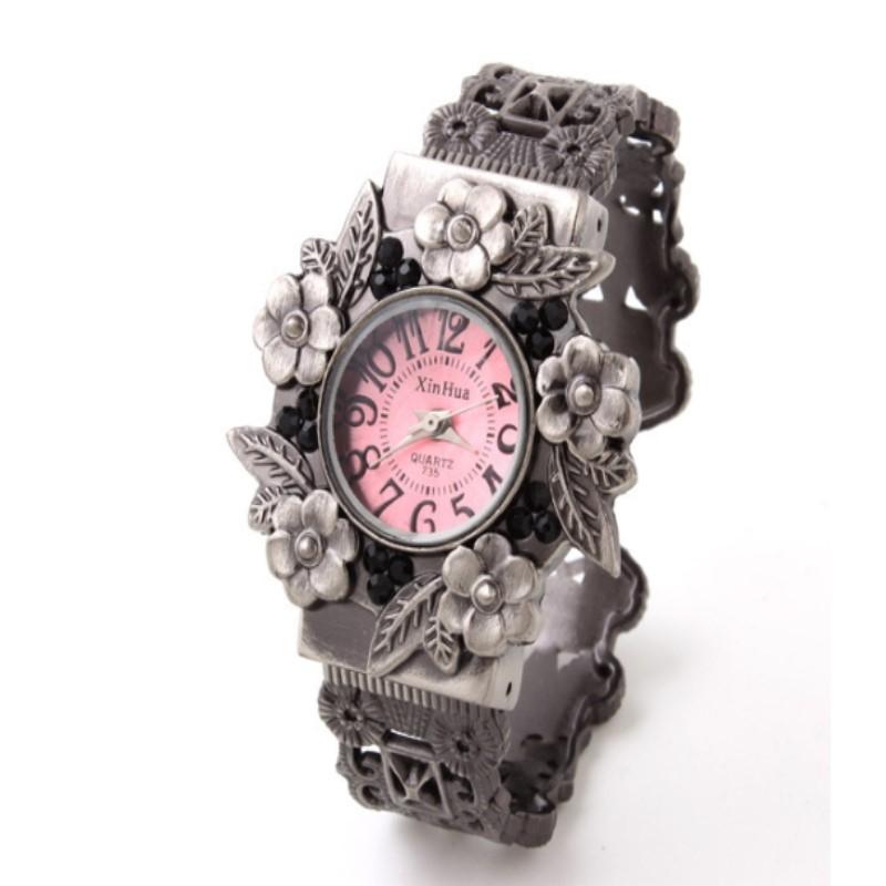 Flower Embossed Retro Bracelet Watch - Women Quartz