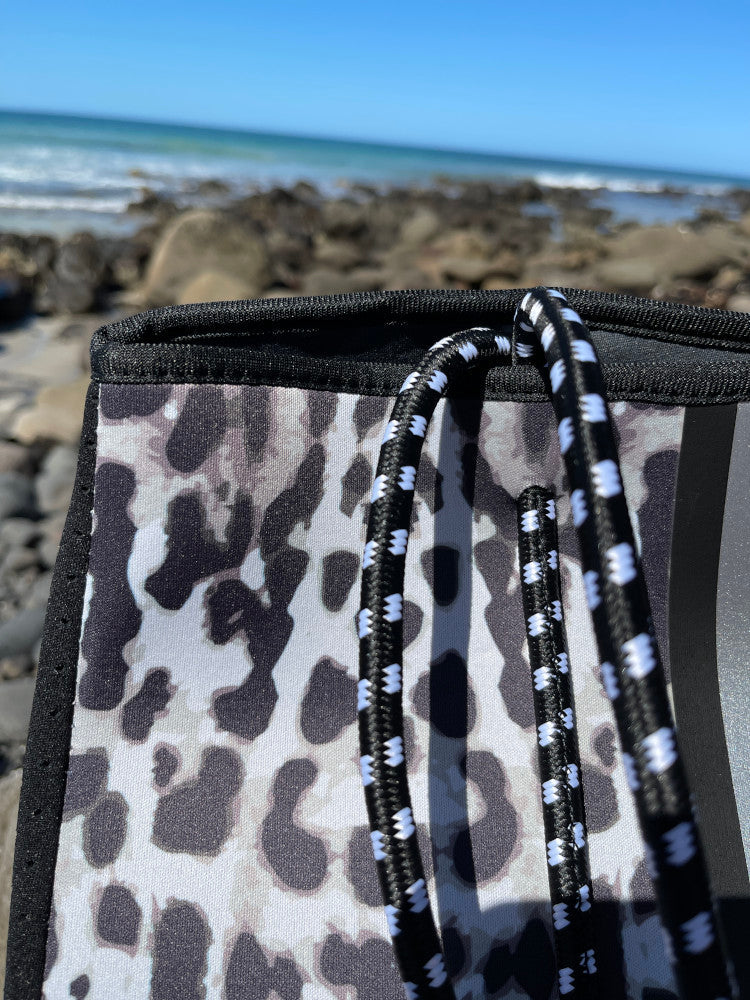 Neoprene Bag - Vegan Tote - 2 Piece Set - Stripe - Black & White Leopard