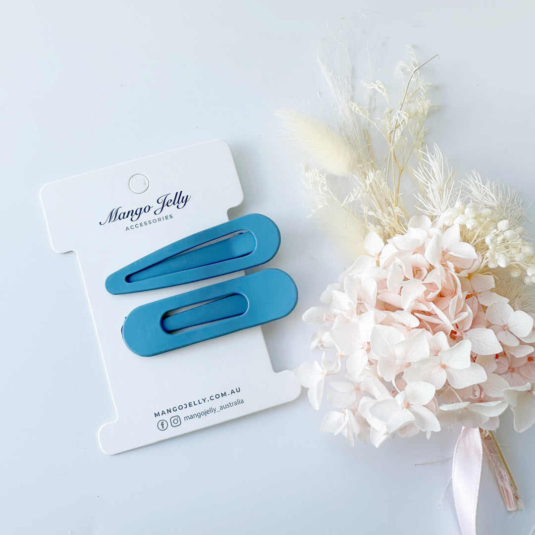 MANGO JELLY Large Pastel Coated Hair Clips -Blue - One Pack