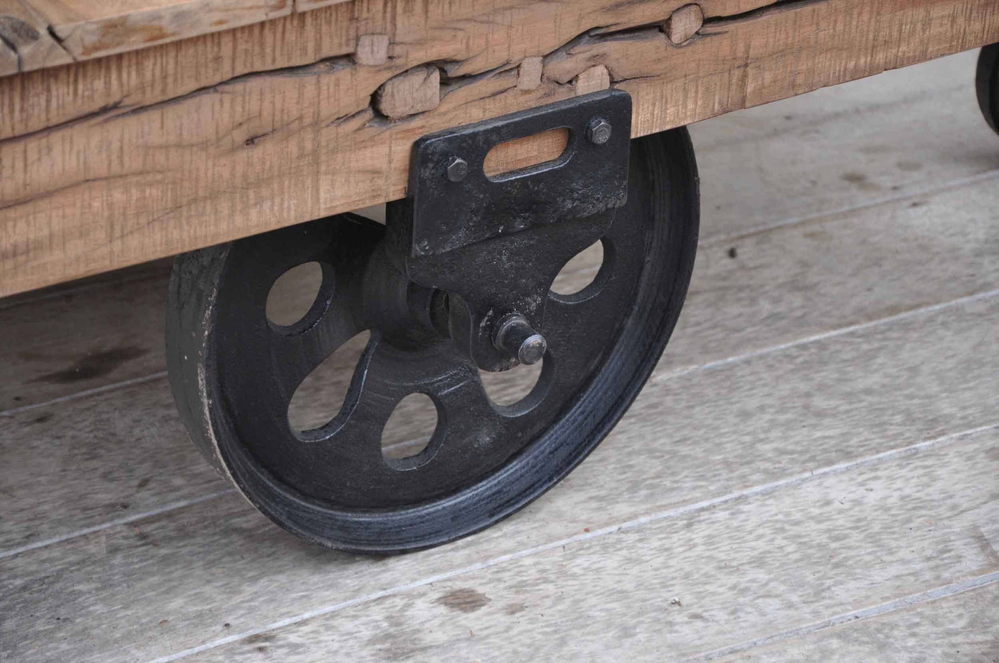 OLD RAILWAY SLEEPER INDUSTRIAL CART COFFEE TABLE