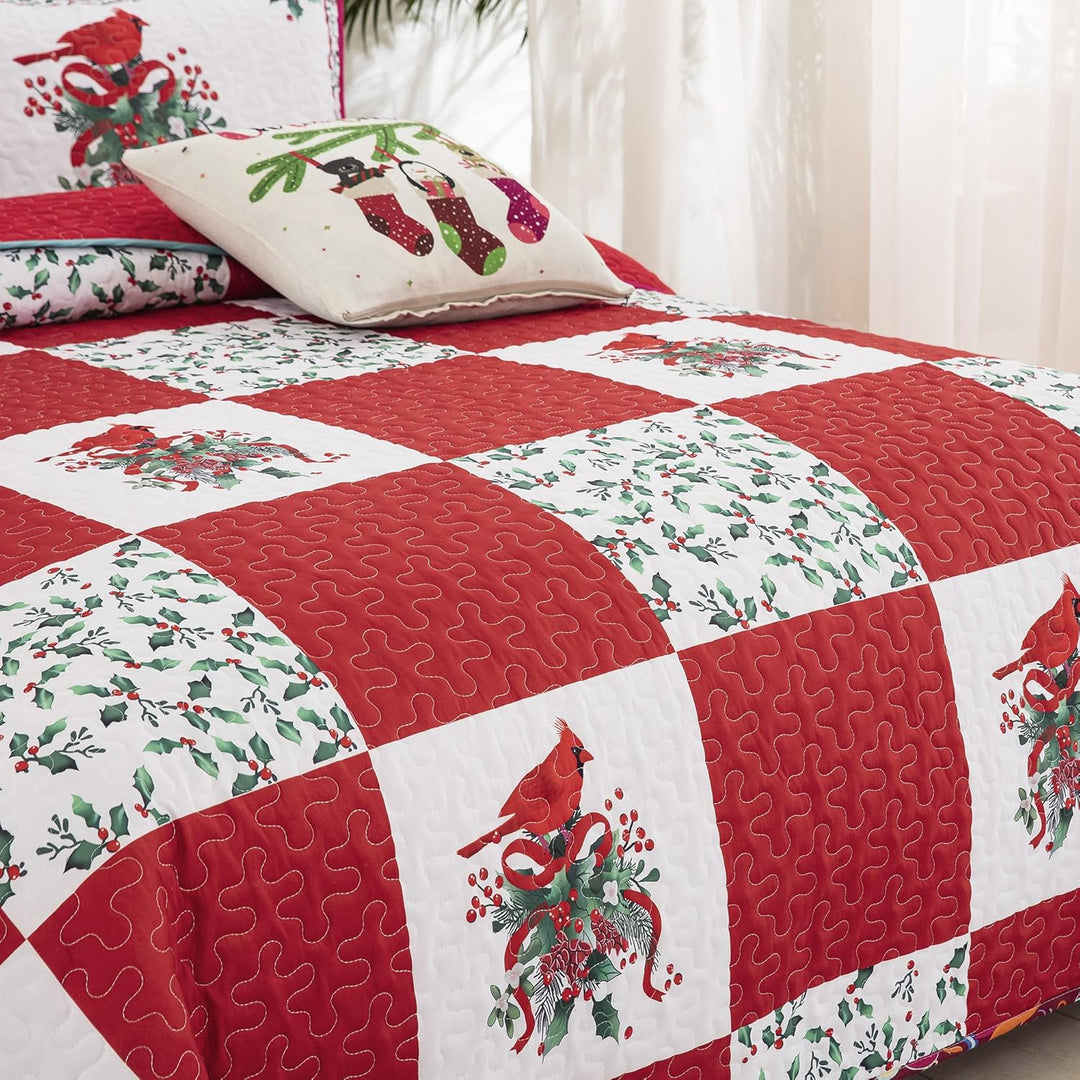 Elegant Red, greem & White Christmas Queen Bedspread Set