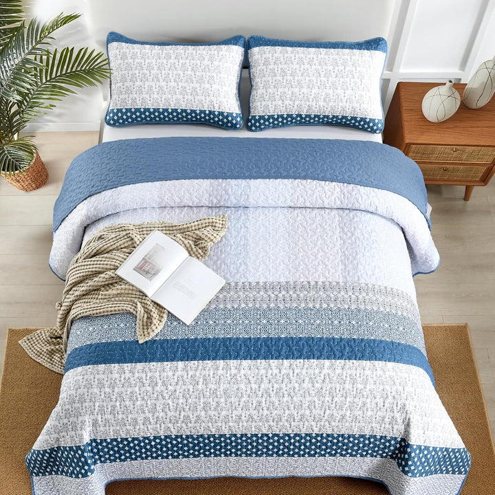 Dazzling Quilted bedspread and pillowcovers set: Add Sparkle to Your Space - Queen size