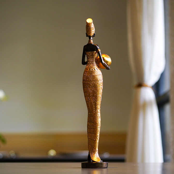 Streaks Exotic African Woman Figurine - Elegant Resin Sculptures for Home Decor