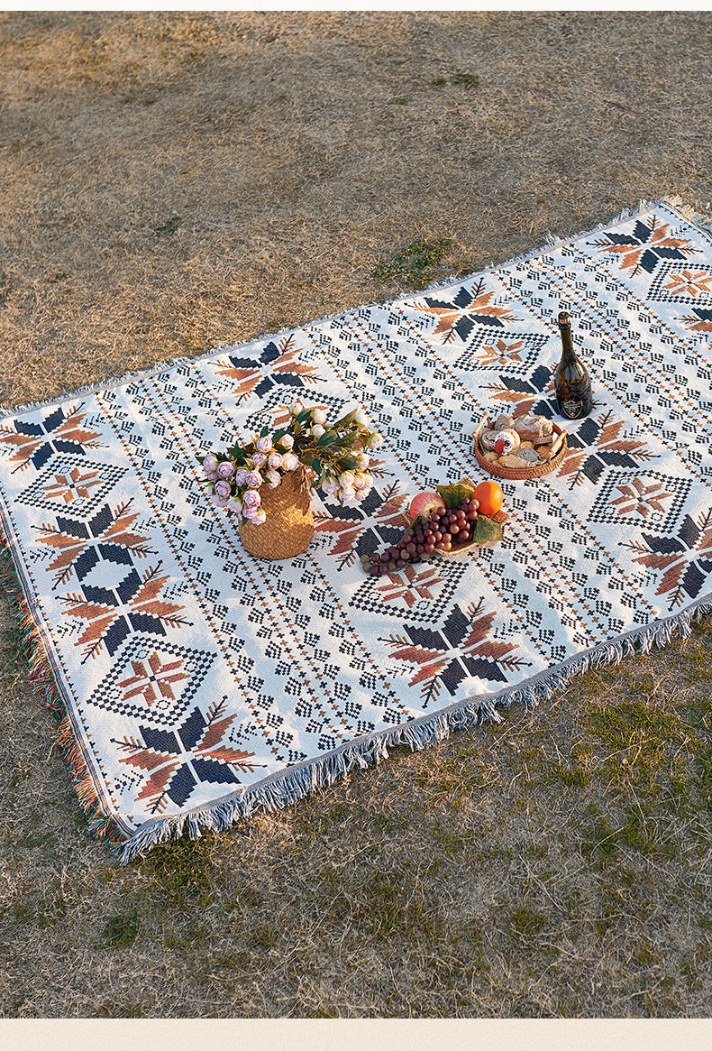 Lucky Cat Bohemian Style Outdoor Picnic Blanket - 130*180cm Decorative Throw