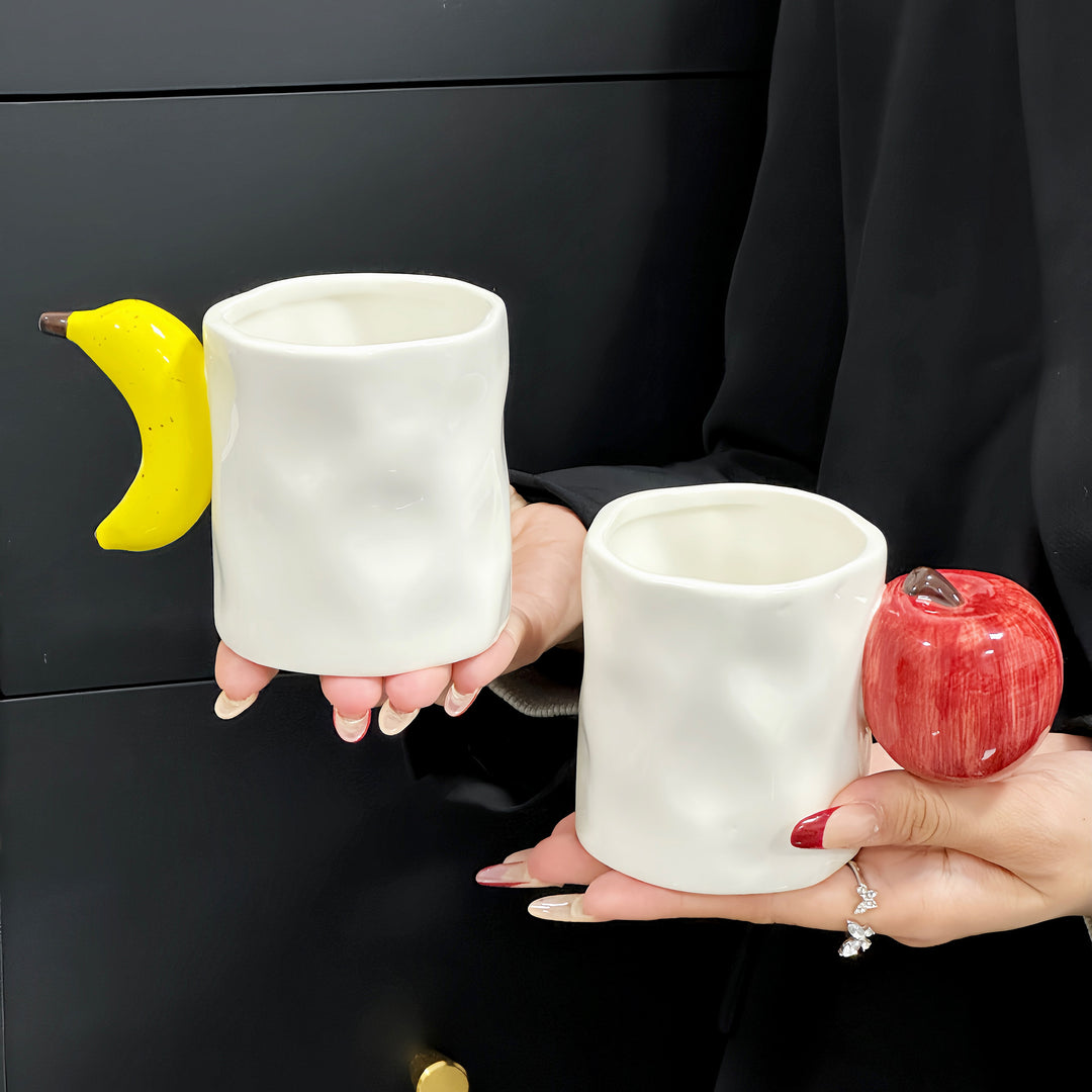 Red Apple Creative Fruit Ceramic Mug – Adorable Handle Design, 280ml Couple Cups, Perfect Gift for Birthdays or Valentine’s Day