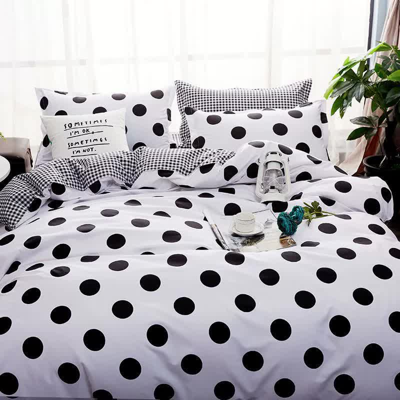 Black Polka Dot Premium Three-Piece Bedding Set - Comfortable Polyester with Adjustable Corner Straps (Quilt Cover 173*230CM + Pillowcase 51*76CM*2)