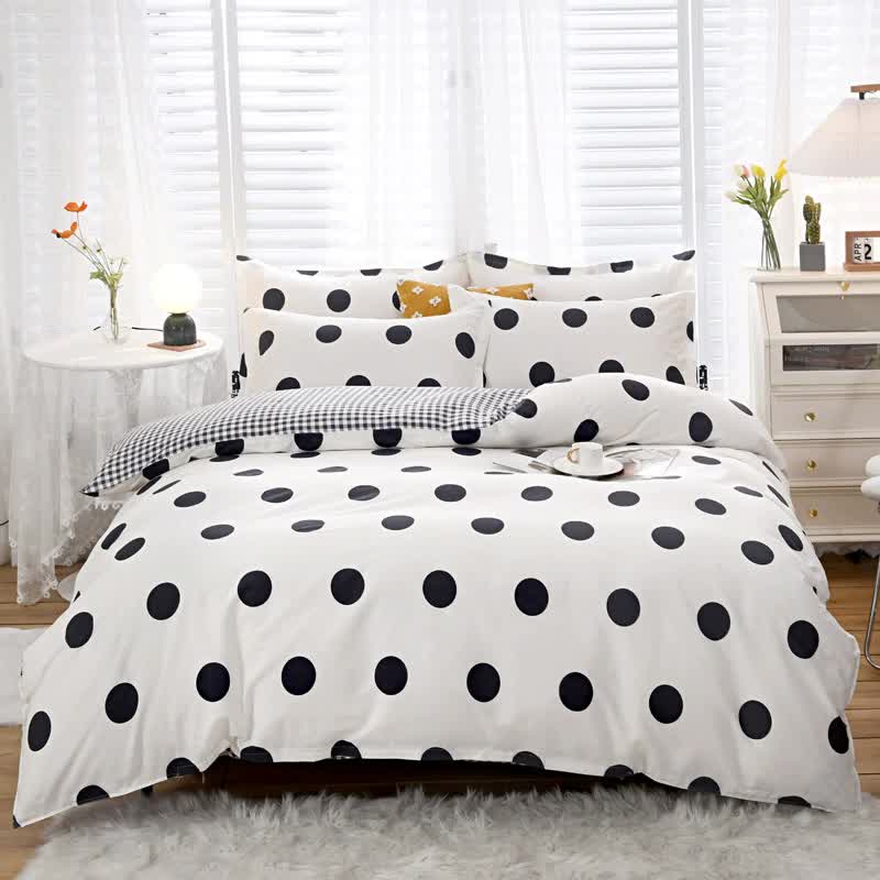 Black Polka Dot Premium Three-Piece Bedding Set - Comfortable Polyester with Adjustable Corner Straps (Quilt Cover 173*230CM + Pillowcase 51*76CM*2)