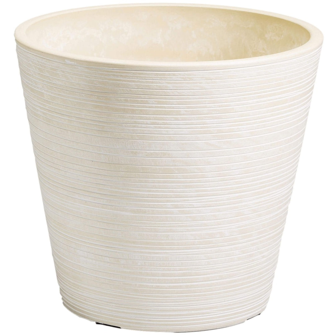 Cream and White Engraved Pot 17cm