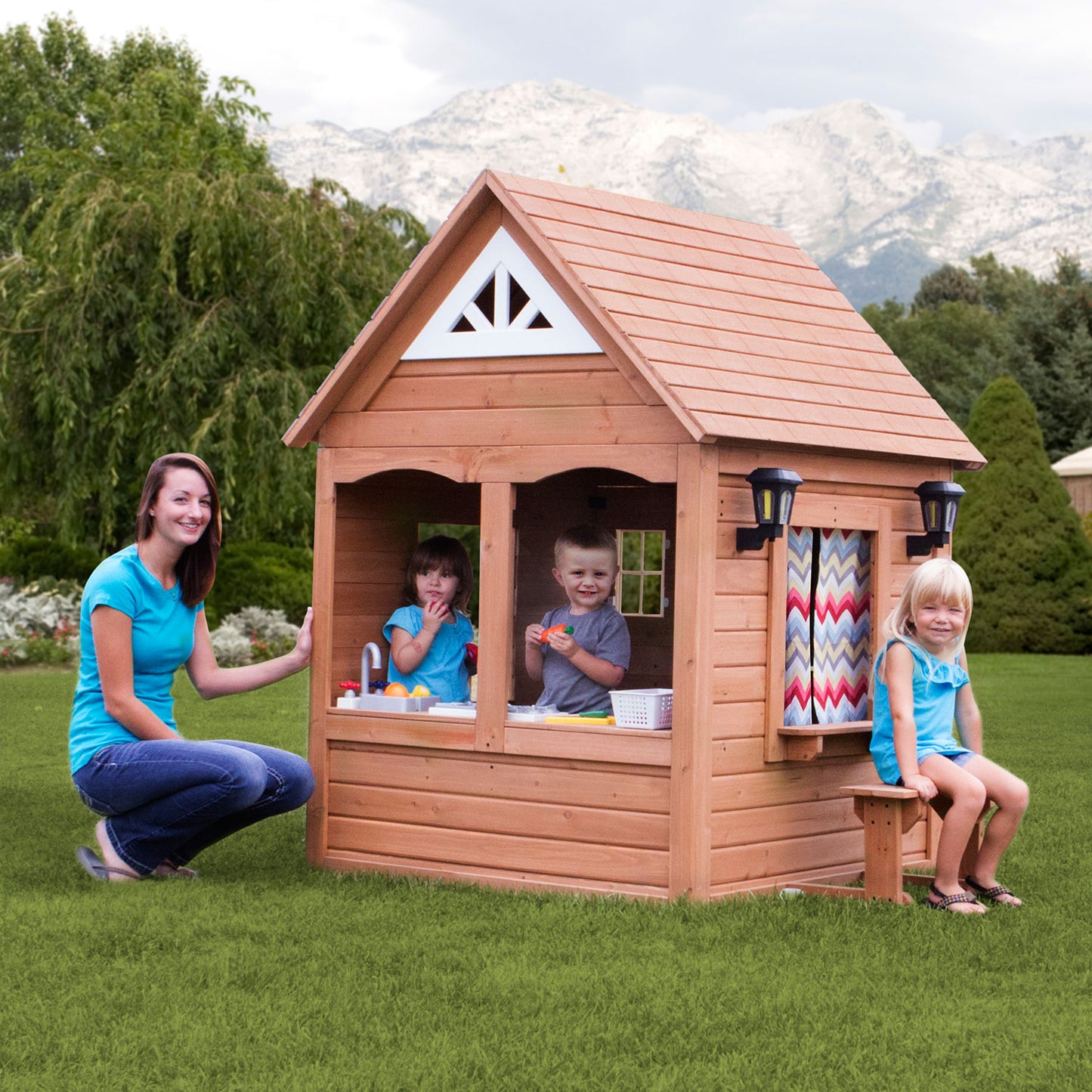 Backyard Discovery Aspen Cubby House