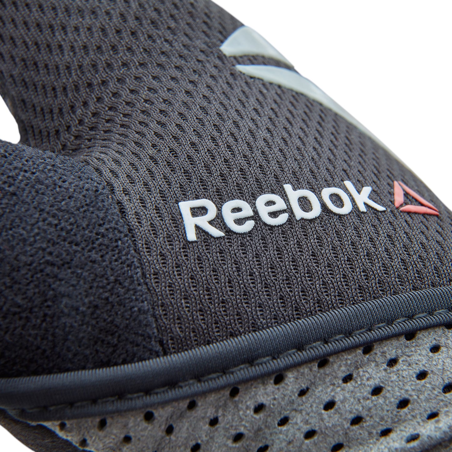 Reebok Training Gloves Medium in Black