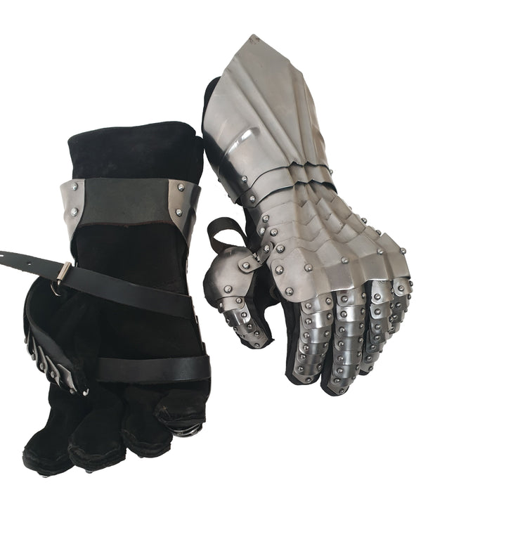 Medieval Gauntlets Gloves Armor - Fully Wearable