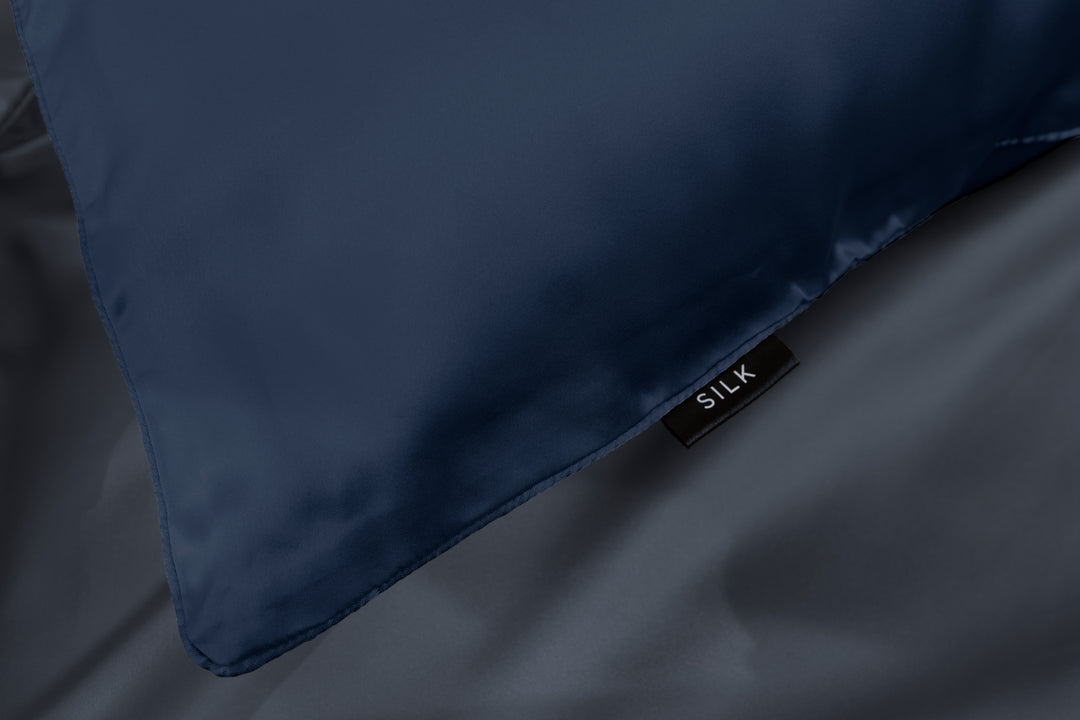 Navy SILK PILLOWCASE - 51X76CM