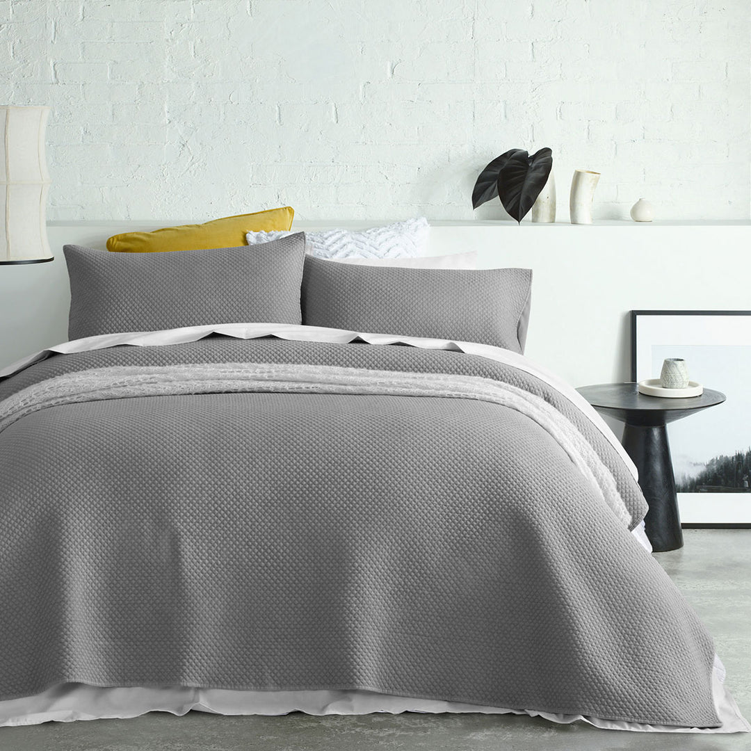 Accessorize Dexter Charcoal Coverlet Set Queen/King