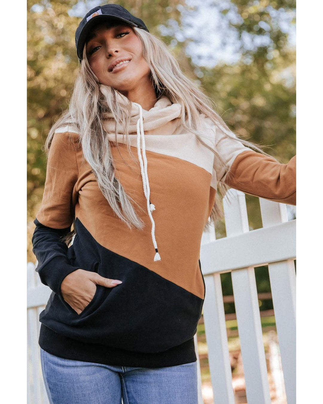 Azura Exchange Cozy Colorblock Hoodie with Side Pockets - S