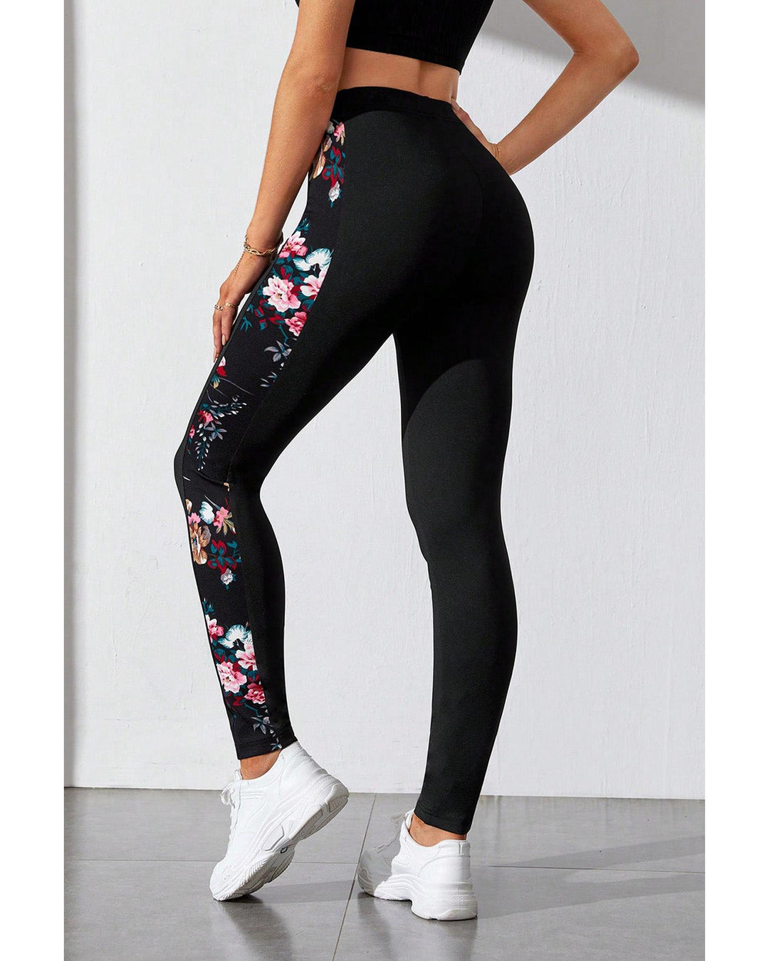 Azura Exchange Floral Patch High Waist Leggings - M