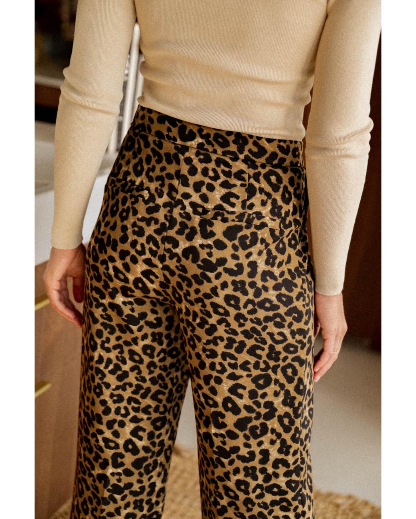 Azura Exchange Leopard Print Wide Leg Pants - M