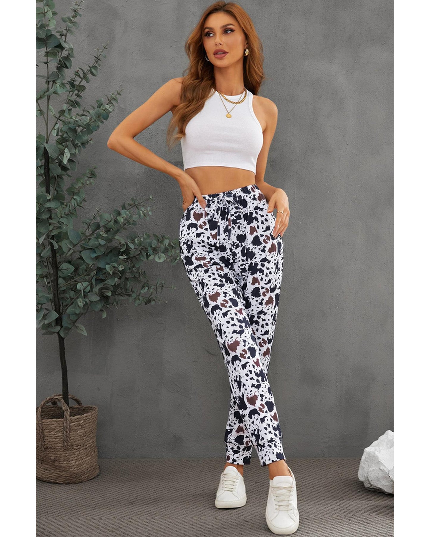 Azura Exchange Elastic Waist Cow Print Pants - M