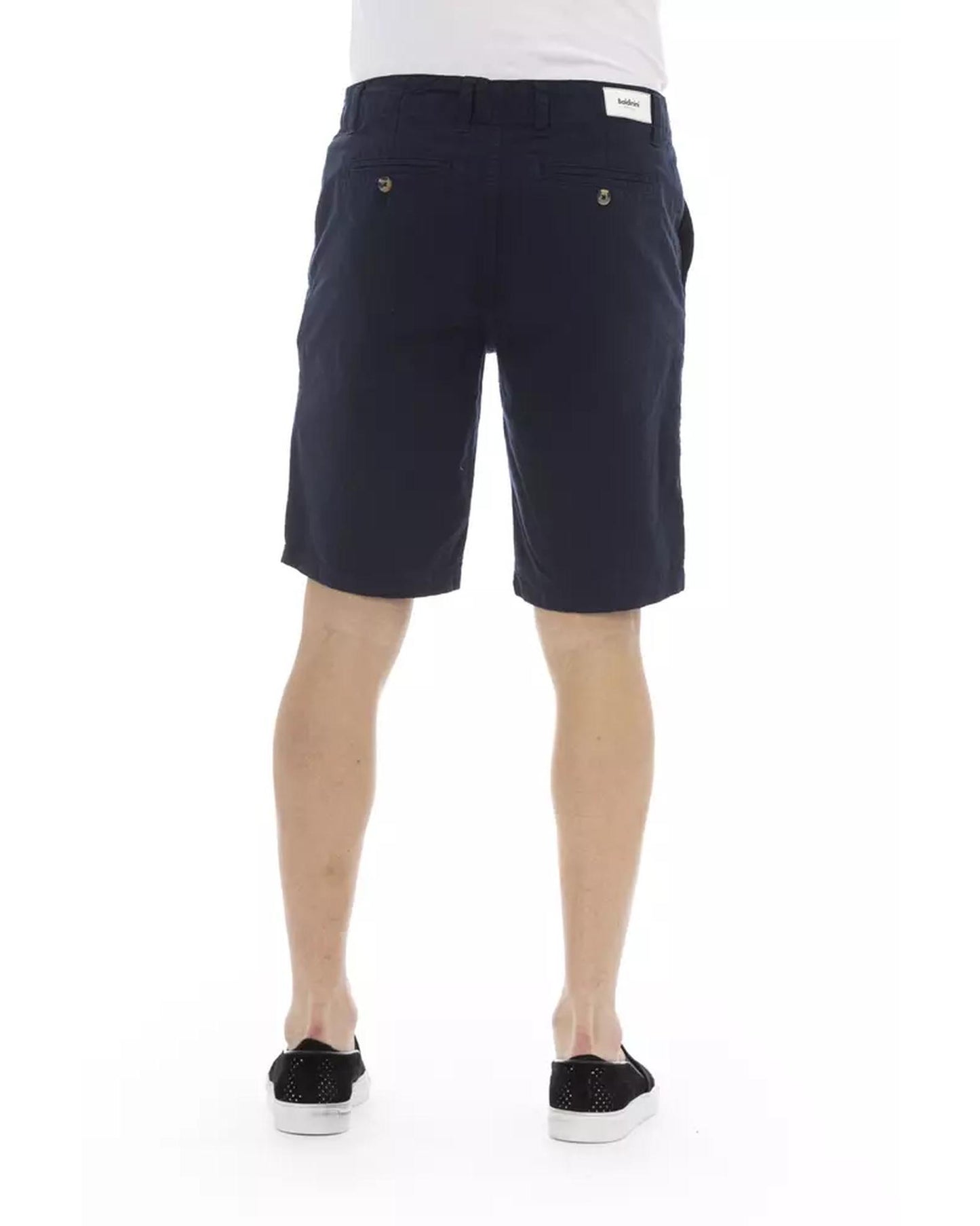 Solid Color Bermuda Shorts with Zipper and Button Closure W44 US Men