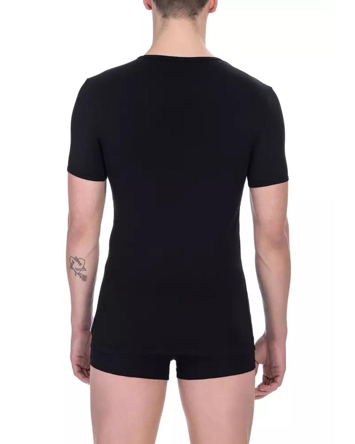 Minimalist V-neck T-shirt with a touch of elegance S Men