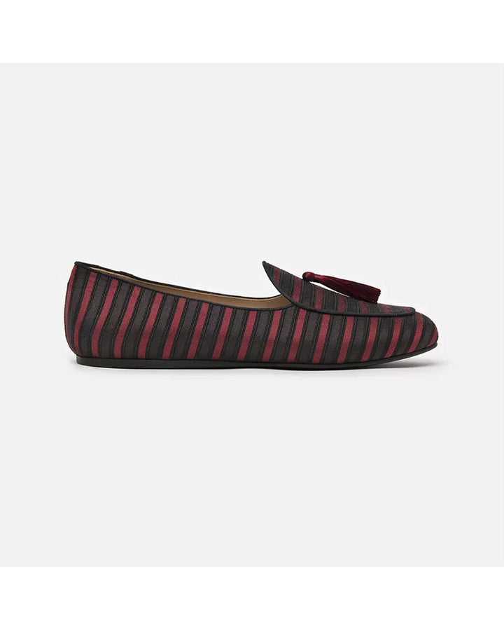 Silk Erben Loafers with Ovalina Detail and Rubber Sole 42 EU Men