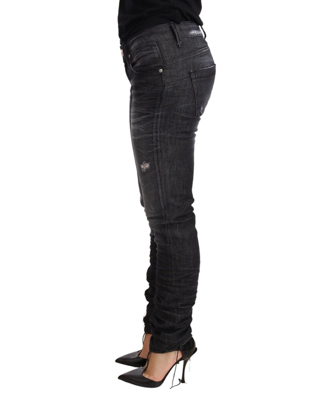 Authentic ACHT Jeans with Slim Fit Cut and Zipper Closure W26 US Women